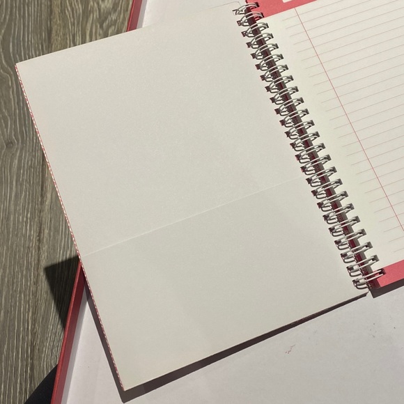 Lilly Pullitzer Mini Notebook - Picture 2 of 3